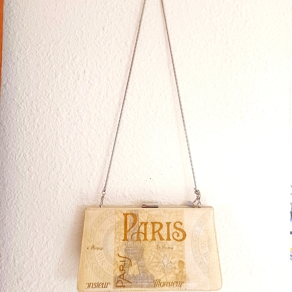 Giani Bernini purse 5X9 1/2" beige with 32" stainless snake chain. - Picture 1 of 8